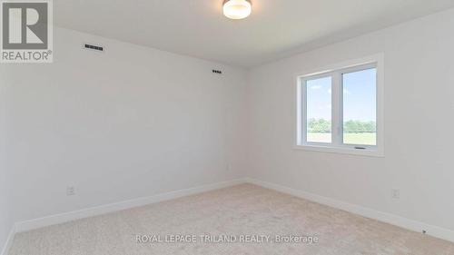 47 Harrow Lane, St. Thomas, ON - Indoor Photo Showing Other Room