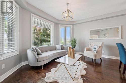 183 Townsend Drive, Woolwich, ON - Indoor Photo Showing Living Room