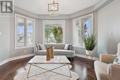 183 Townsend Drive, Woolwich, ON - Indoor Photo Showing Living Room