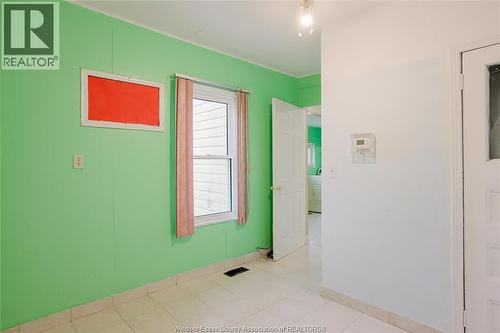 361 Josephine, Windsor, ON - Indoor Photo Showing Other Room