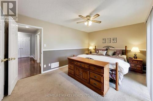 9 Monique Crescent, Barrie, ON - Indoor Photo Showing Bedroom