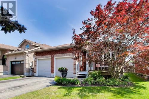 9 Monique Crescent, Barrie, ON - Outdoor With Facade