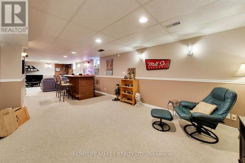 9 Monique Crescent, Barrie, ON - Indoor