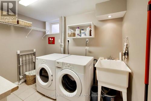9 Monique Crescent, Barrie, ON - Indoor Photo Showing Laundry Room