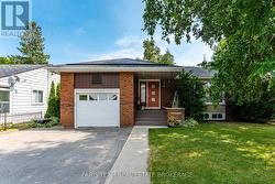 44 JEFFERY STREET Penetanguishene, ON L9M 1K5