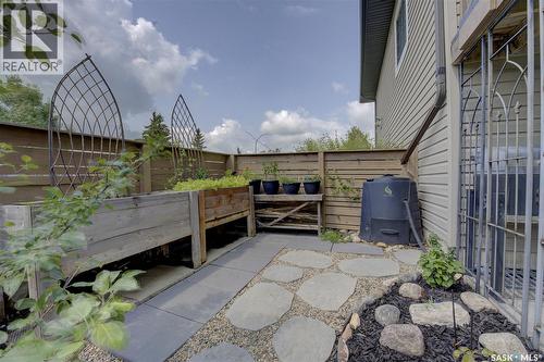 621 Braun Lane, Warman, SK - Outdoor