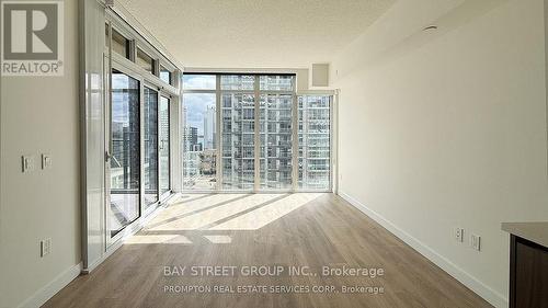 912 - 1 Concord Cityplace Way, Toronto, ON - Indoor Photo Showing Other Room