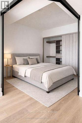 912 - 1 Concord Cityplace Way, Toronto, ON - Indoor Photo Showing Bedroom