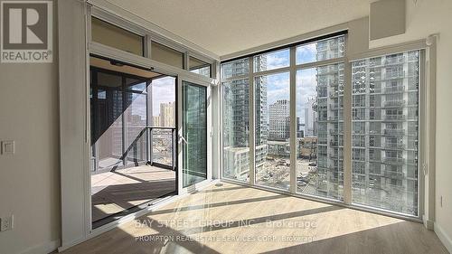 912 - 1 Concord Cityplace Way, Toronto, ON - Indoor Photo Showing Other Room