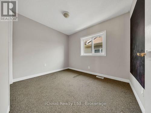 308 Keewatin Avenue, Kitchener, ON - Indoor Photo Showing Other Room