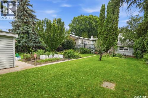 429 Montreal Avenue S, Saskatoon, SK - Outdoor