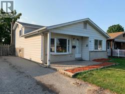 86 BELWOOD Crescent Kitchener, ON N2C 1Z3