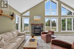 Sitting area - 