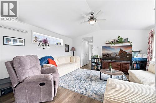 41 Rex Hurley Boulevard, Saint John, NB - Indoor Photo Showing Living Room