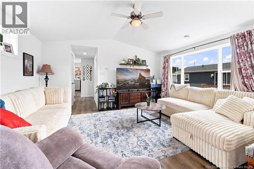 41 Rex Hurley Boulevard, Saint John, NB - Indoor Photo Showing Living Room