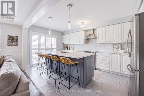1178 Duignan Crescent, Milton, ON - Indoor Photo Showing Kitchen With Upgraded Kitchen