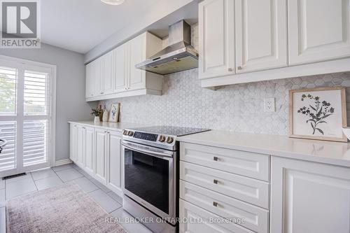 1178 Duignan Crescent, Milton, ON - Indoor Photo Showing Kitchen