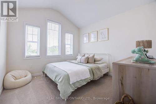 1178 Duignan Crescent, Milton, ON - Indoor Photo Showing Bedroom