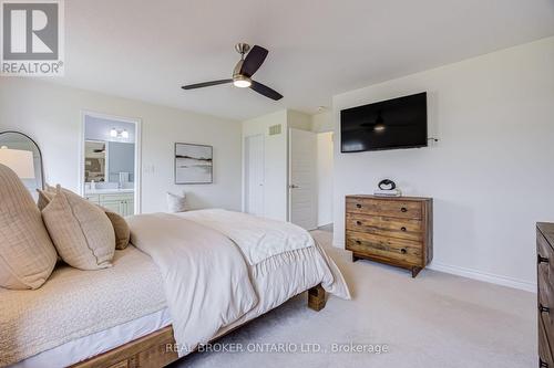 1178 Duignan Crescent, Milton, ON - Indoor Photo Showing Bedroom