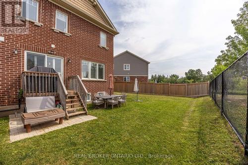1178 Duignan Crescent, Milton, ON - Outdoor