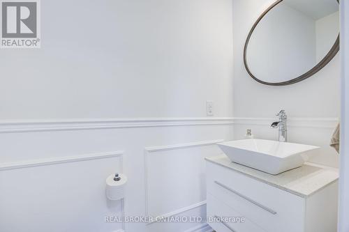 1178 Duignan Crescent, Milton, ON - Indoor Photo Showing Bathroom