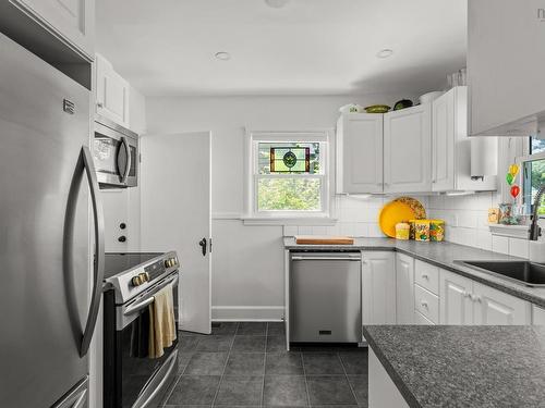 25 Edgehill Road, Halifax, NS 