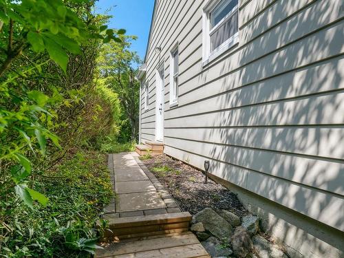 25 Edgehill Road, Halifax, NS 