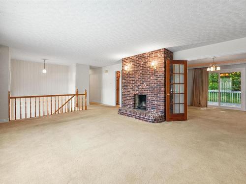 79 Riverview Crescent, Bedford, NS - Indoor With Fireplace