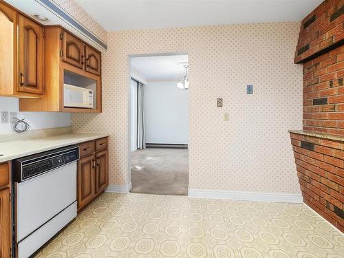 79 Riverview Crescent, Bedford, NS - Indoor Photo Showing Kitchen