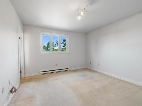 79 Riverview Crescent, Bedford, NS - Indoor Photo Showing Other Room