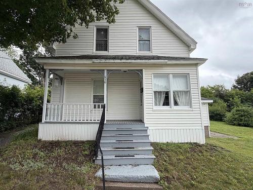 416 Pleasant Street  New Glasgow, NS B2H 2Z3