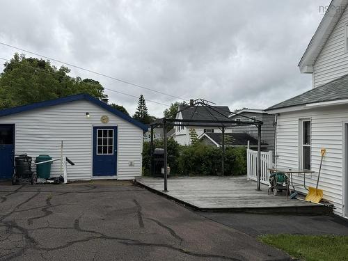 416 Pleasant Street, New Glasgow, NS - Outdoor