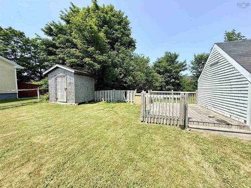 27 Starrs Road, Yarmouth, NS - Outdoor