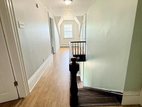 27 Starrs Road, Yarmouth, NS - Indoor Photo Showing Other Room