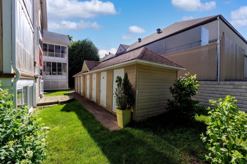 Remise - 12 Rue Léonard, Saint-Sauveur, QC - Outdoor With Exterior