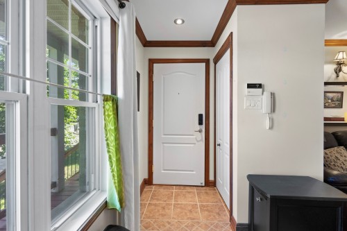 Hall d'entrée/Vestibule - 12 Rue Léonard, Saint-Sauveur, QC - Indoor Photo Showing Other Room