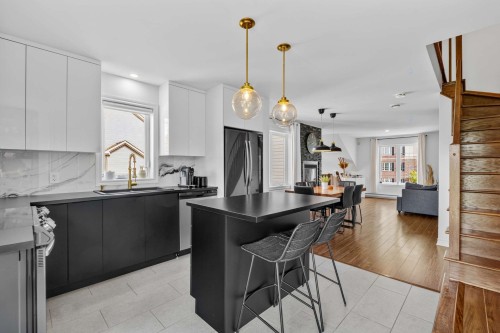 Cuisine - 433 Place Du Louvre, Mascouche, QC - Indoor Photo Showing Kitchen With Upgraded Kitchen