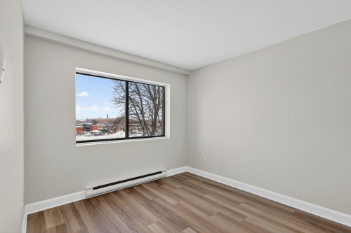 Bedroom - 501-1121 Rue Mistral, Montréal (Villeray/Saint-Michel/Parc-Extension), QC - Indoor Photo Showing Other Room
