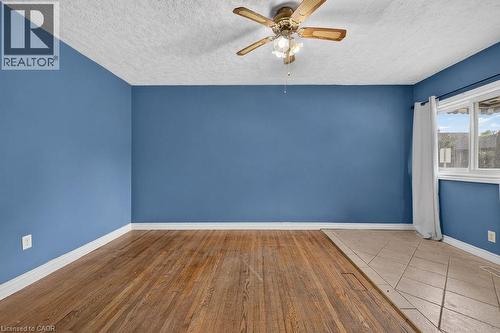 Empty room - 23 Harrison Avenue, Hamilton, ON - Indoor Photo Showing Other Room