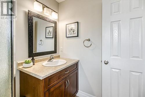 33 Oak, Capreol, ON - Indoor Photo Showing Bathroom