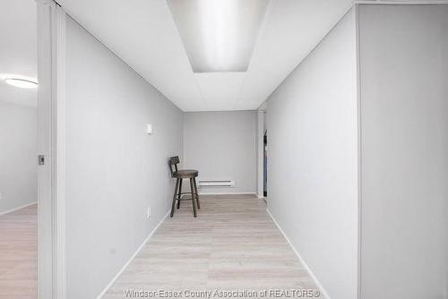 8665 Darlington Crescent, Windsor, ON 