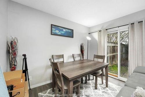 8665 Darlington Crescent, Windsor, ON 