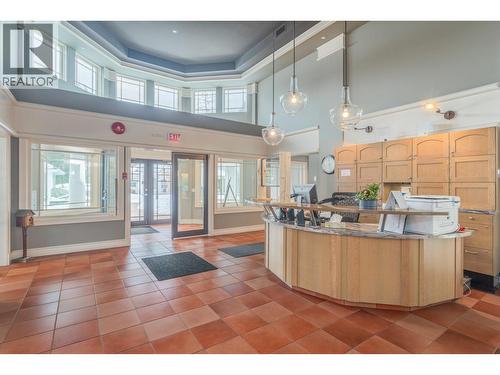 4122 Gallaghers Boulevard S, Kelowna, BC - Indoor