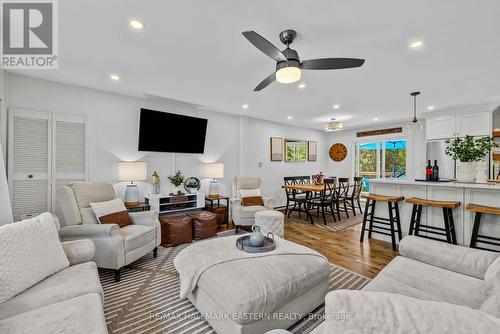 2694 County Road 6 E, Douro-Dummer, ON - Indoor Photo Showing Living Room