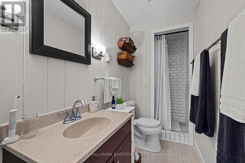 2694 County Road 6 E, Douro-Dummer, ON - Indoor Photo Showing Bathroom