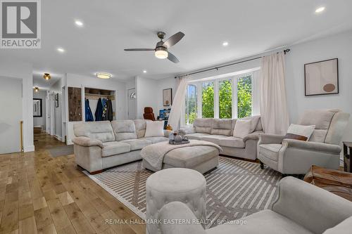 2694 County Road 6 E, Douro-Dummer, ON - Indoor Photo Showing Living Room