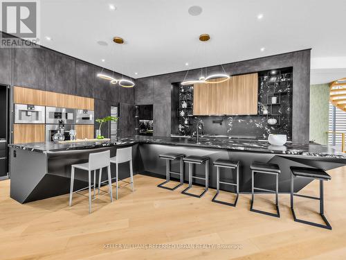 22 Hammok Crescent, Markham, ON - Indoor Photo Showing Kitchen With Upgraded Kitchen