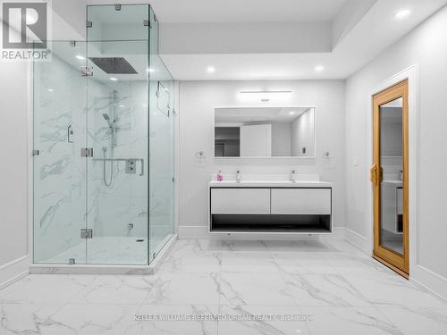 22 Hammok Crescent, Markham, ON - Indoor Photo Showing Bathroom