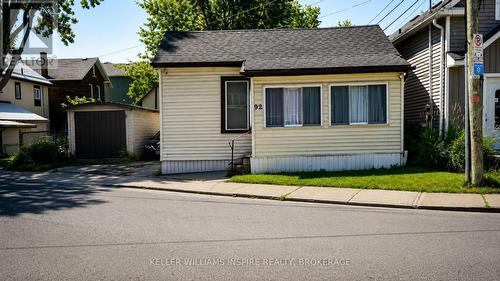 92 ELM STREET  Kingston (East Of Sir John A. Blvd), ON K7K 1N2