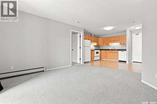 209 215 Lowe Road, Saskatoon, SK - Indoor Photo Showing Other Room